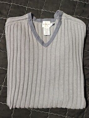 Calvin Klein Jeans Men’s Light Gray Ribbed V-Neck Sweater Size M